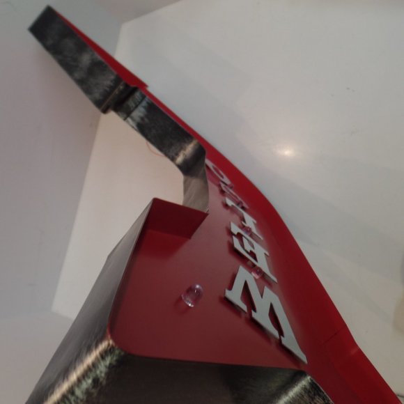 WELCOME Red LED Light Up Metal Arrow New Wall Decor - Picture 3 of 9